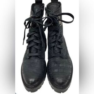 Frye Womens Blk Julie Hook Croc Embossed Side Zip Combat Boots Size 8 B EUC